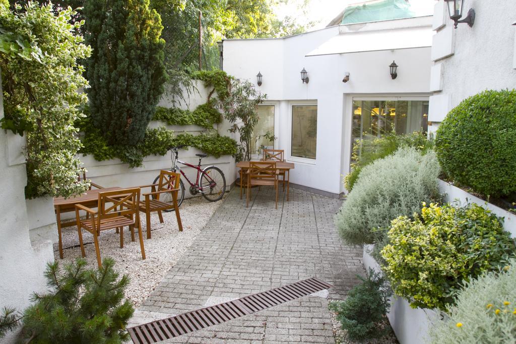 Classic Hotel Budapest Luaran gambar