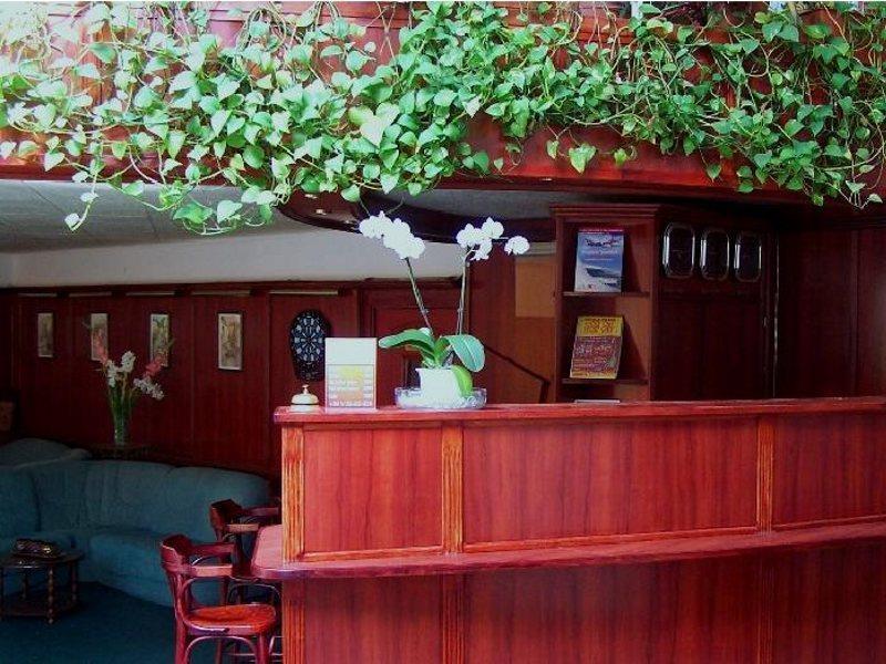 Classic Hotel Budapest Luaran gambar