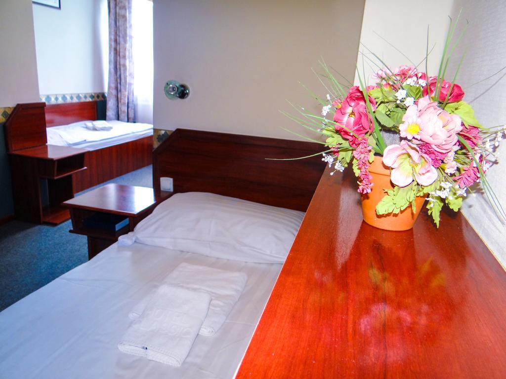 Classic Hotel Budapest Luaran gambar