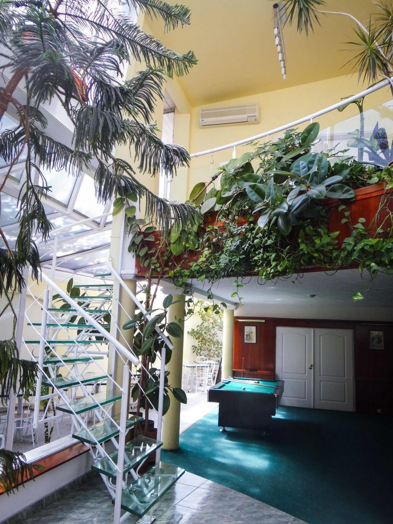 Classic Hotel Budapest Luaran gambar