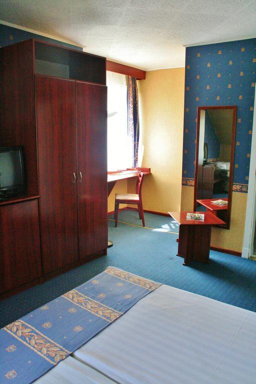 Classic Hotel Budapest Luaran gambar